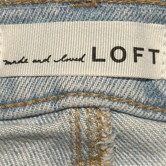 LOFT Ladies Size 28P Light Wash Distressed High Waist Raw Hem Skinny Ankle Jeans - Picture 2 of 14